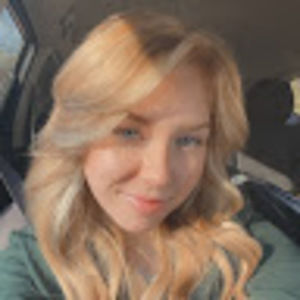 Meet your Posher, Brenna